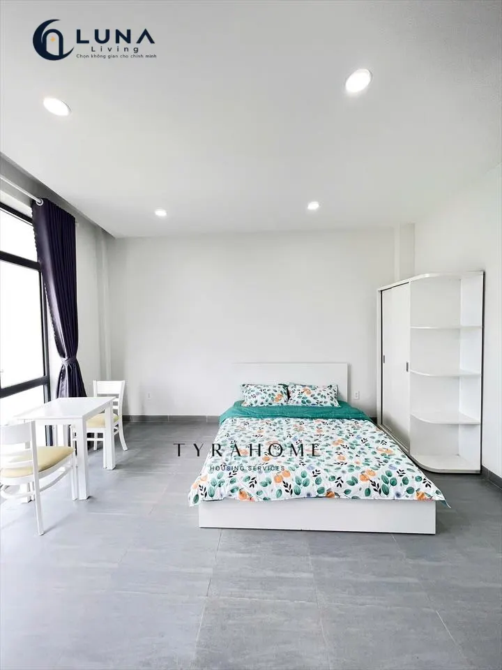 CĂN HỘ DỊCH VỤ FULL NỘI THẤT CÓ BAN CÔNG