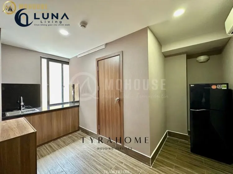 CĂN HỘ DỊCH VỤ FULL NỘI THẤT CÓ CỬA SỔ