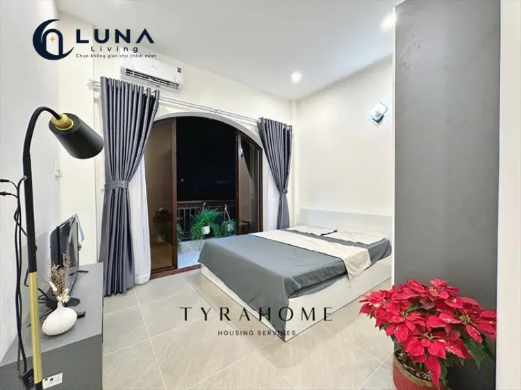 CĂN HỘ DỊCH VỤ FULL NỘI THẤT MÁY GIẶT RIÊNG CÓ BAN CÔNG