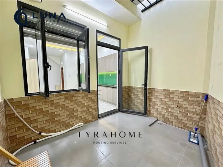 PHÒNG FULL NỘI THẤT MÁY GIẶT RIÊNG CÓ BAN CÔNG