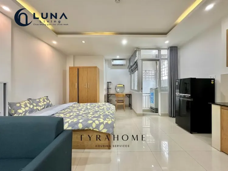 PHÒNG FULL NỘI THẤT MÁY GIẶT RIÊNG CÓ CỬA SỔ