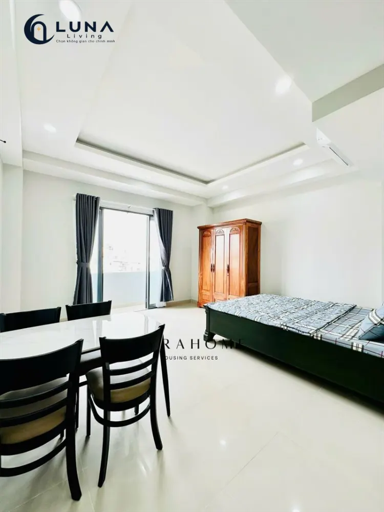 CĂN HỘ DỊCH VỤ FULL NỘI THẤT MÁY GIẶT RIÊNG CÓ BAN CÔNG