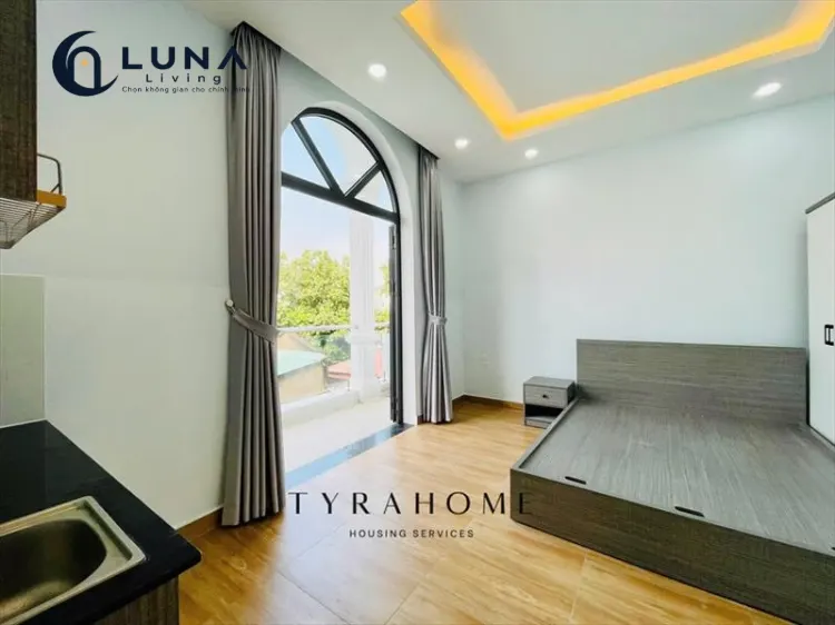 PHÒNG FULL NỘI THẤT CÓ BAN CÔNG