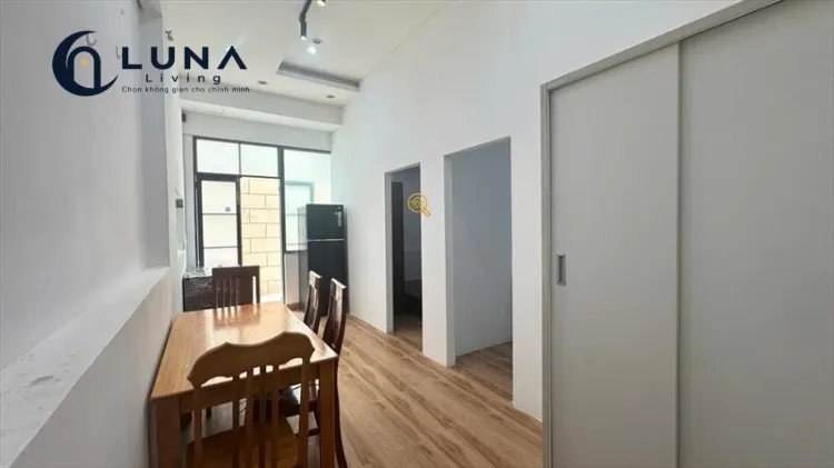 CĂN HỘ DỊCH VỤ FULL NỘI THẤT CÓ CỬA SỔ