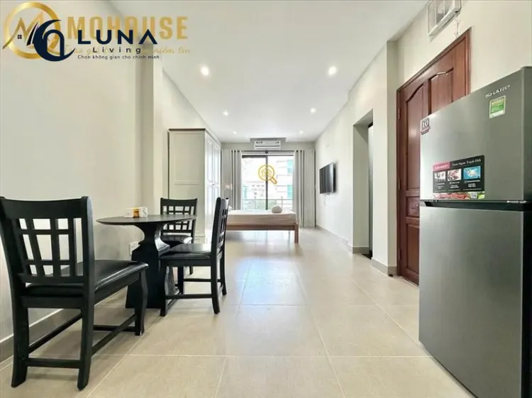 CĂN HỘ DỊCH VỤ FULL NỘI THẤT CÓ BAN CÔNG