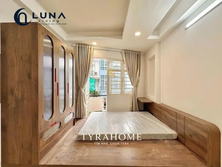 PHÒNG FULL NỘI THẤT CÓ BAN CÔNG
