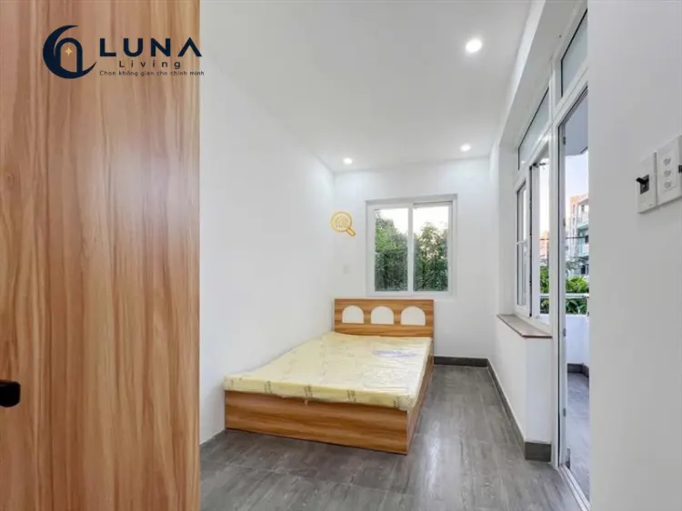 CĂN HỘ DỊCH VỤ FULL NỘI THẤT CÓ BAN CÔNG