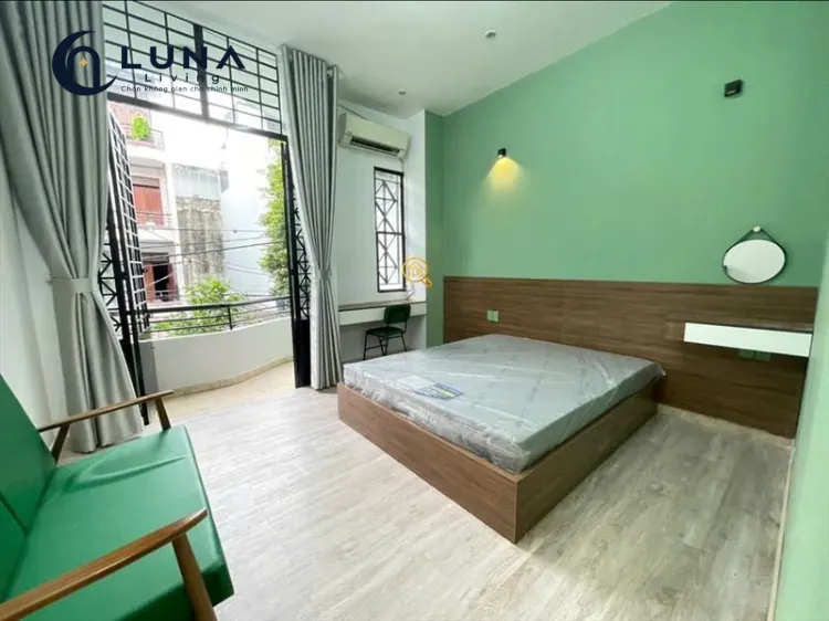 CĂN HỘ DỊCH VỤ FULL NỘI THẤT MÁY GIẶT RIÊNG CÓ BAN CÔNG