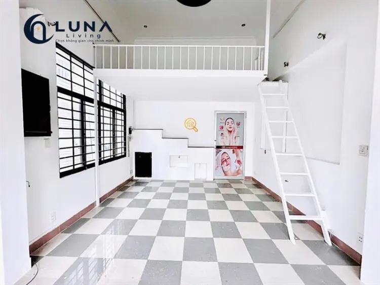 PHÒNG FULL NỘI THẤT CÓ CỬA SỔ