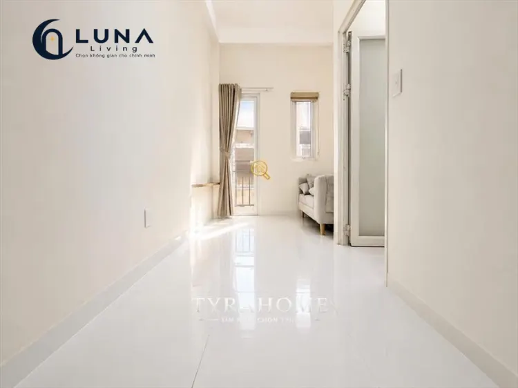 CĂN HỘ DỊCH VỤ FULL NỘI THẤT MÁY GIẶT RIÊNG CÓ BAN CÔNG