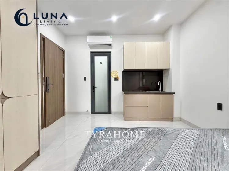 PHÒNG FULL NỘI THẤT CÓ CỬA SỔ