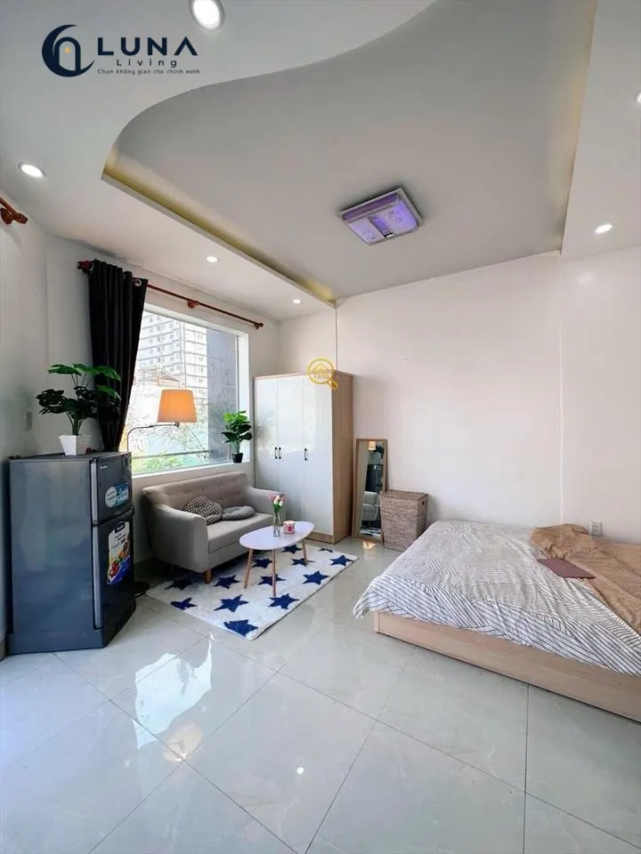 PHÒNG FULL NỘI THẤT CÓ BAN CÔNG