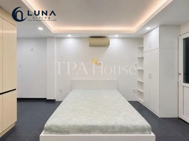PHÒNG FULL NỘI THẤT CÓ CỬA SỔ