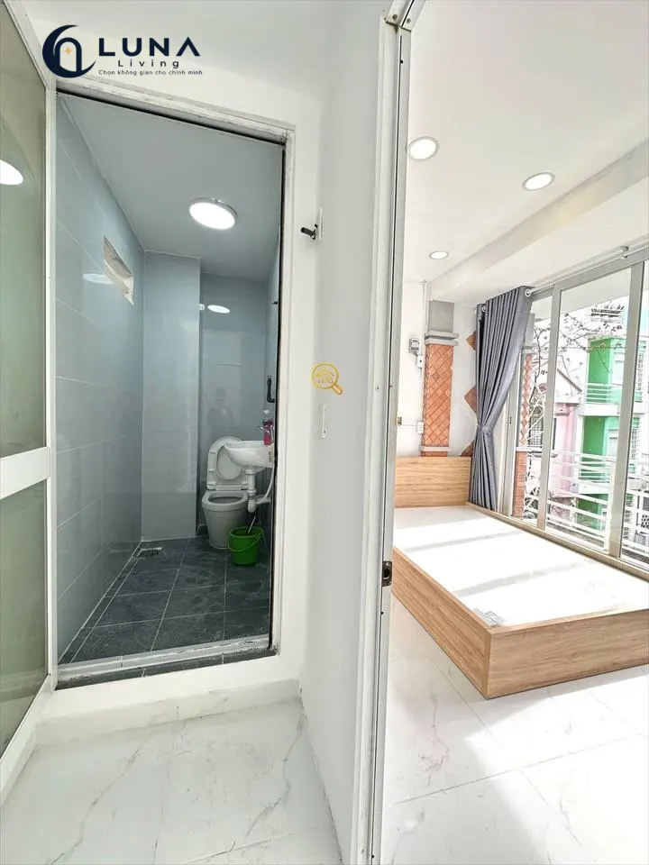 CĂN HỘ DỊCH VỤ FULL NỘI THẤT CÓ BAN CÔNG