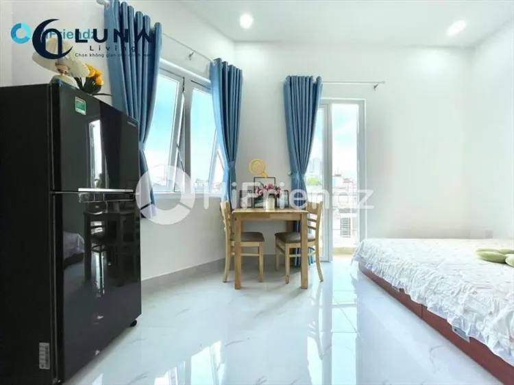 PHÒNG FULL NỘI THẤT CÓ BAN CÔNG
