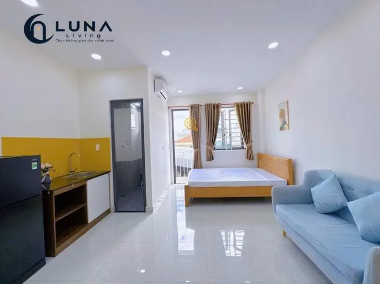 PHÒNG FULL NỘI THẤT CÓ BAN CÔNG