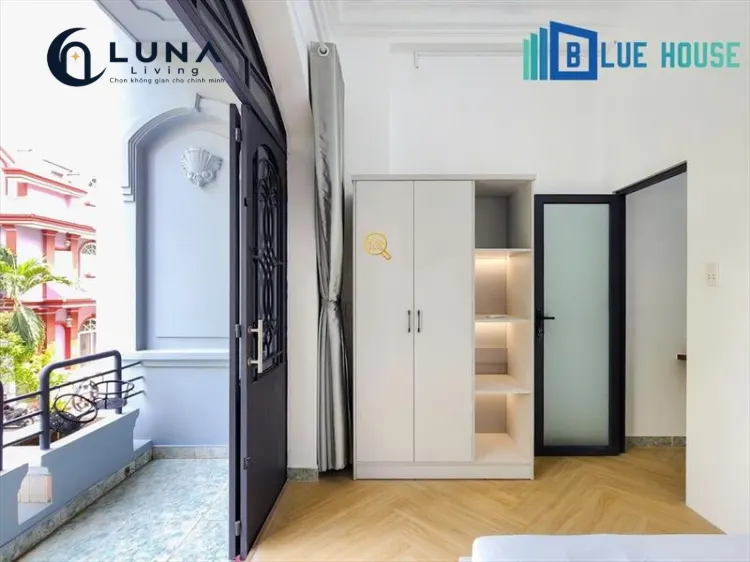 CĂN HỘ DỊCH VỤ FULL NỘI THẤT MÁY GIẶT RIÊNG CÓ BAN CÔNG