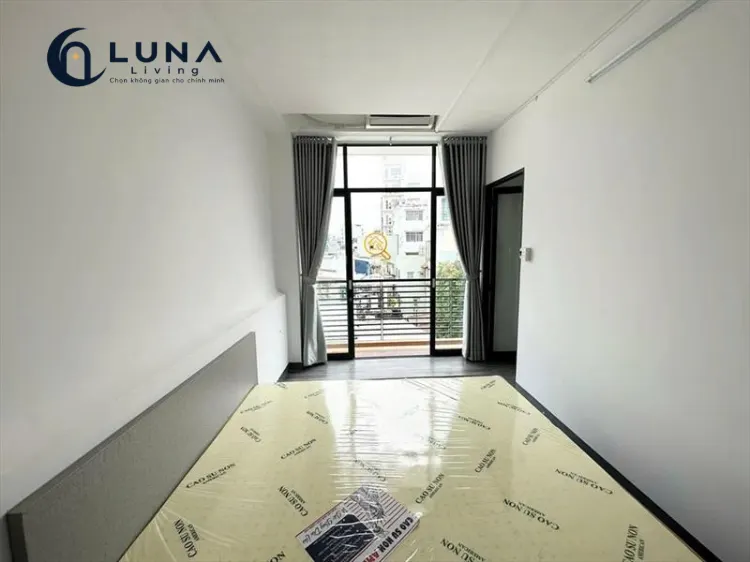 CĂN HỘ DỊCH VỤ FULL NỘI THẤT MÁY GIẶT RIÊNG CÓ BAN CÔNG