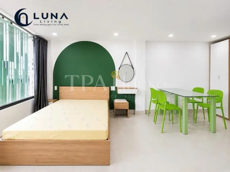 CĂN HỘ DỊCH VỤ FULL NỘI THẤT CÓ CỬA SỔ