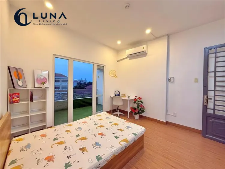 PHÒNG FULL NỘI THẤT CÓ BAN CÔNG