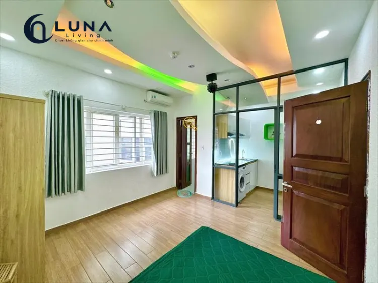 PHÒNG FULL NỘI THẤT MÁY GIẶT RIÊNG CÓ CỬA SỔ