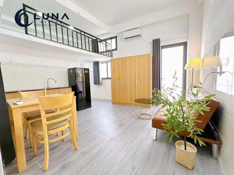 PHÒNG FULL NỘI THẤT CÓ BAN CÔNG