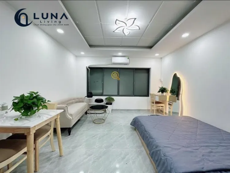 PHÒNG FULL NỘI THẤT CÓ CỬA SỔ