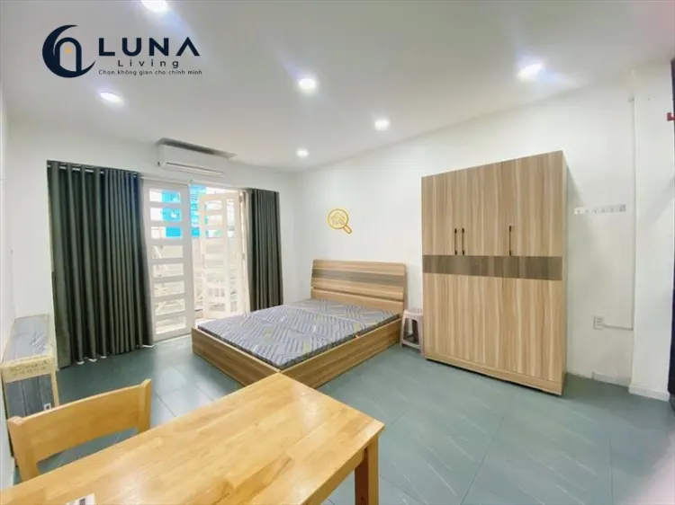 CĂN HỘ DỊCH VỤ FULL NỘI THẤT MÁY GIẶT RIÊNG CÓ BAN CÔNG