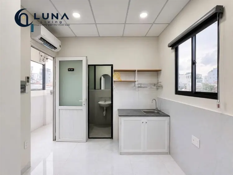 PHÒNG FULL NỘI THẤT CÓ BAN CÔNG