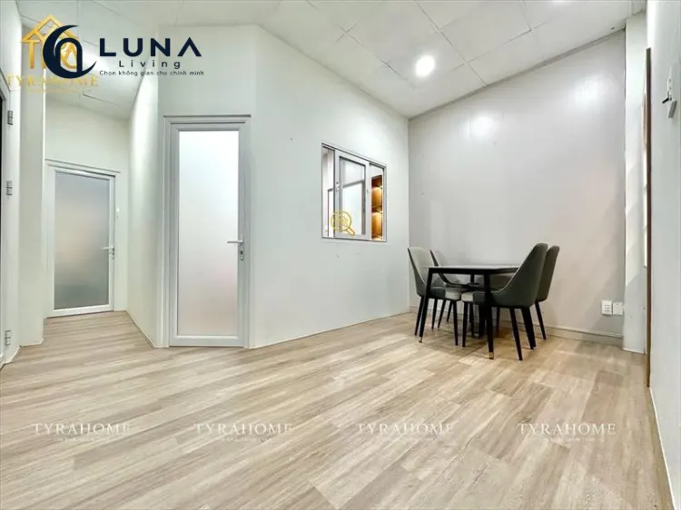 CĂN HỘ DỊCH VỤ FULL NỘI THẤT MÁY GIẶT RIÊNG CÓ CỬA SỔ