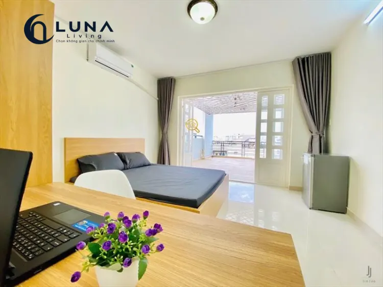 PHÒNG FULL NỘI THẤT CÓ BAN CÔNG