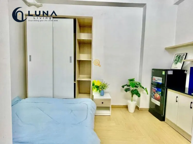 PHÒNG FULL NỘI THẤT CÓ CỬA SỔ