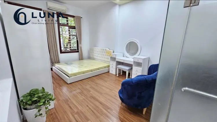 CĂN HỘ DỊCH VỤ FULL NỘI THẤT CÓ BAN CÔNG