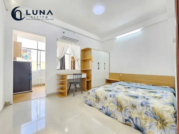 CĂN HỘ DỊCH VỤ FULL NỘI THẤT MÁY GIẶT RIÊNG CÓ CỬA SỔ