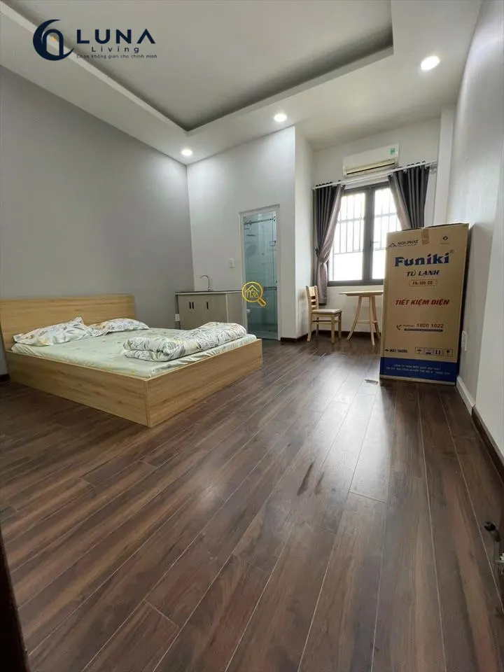 PHÒNG FULL NỘI THẤT CÓ CỬA SỔ