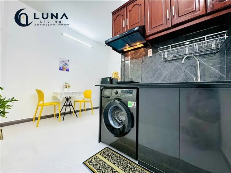 CĂN HỘ DỊCH VỤ FULL NỘI THẤT MÁY GIẶT RIÊNG CÓ CỬA SỔ