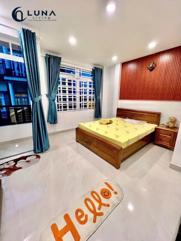 PHÒNG FULL NỘI THẤT CÓ BAN CÔNG