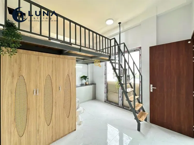 PHÒNG FULL NỘI THẤT CÓ CỬA SỔ