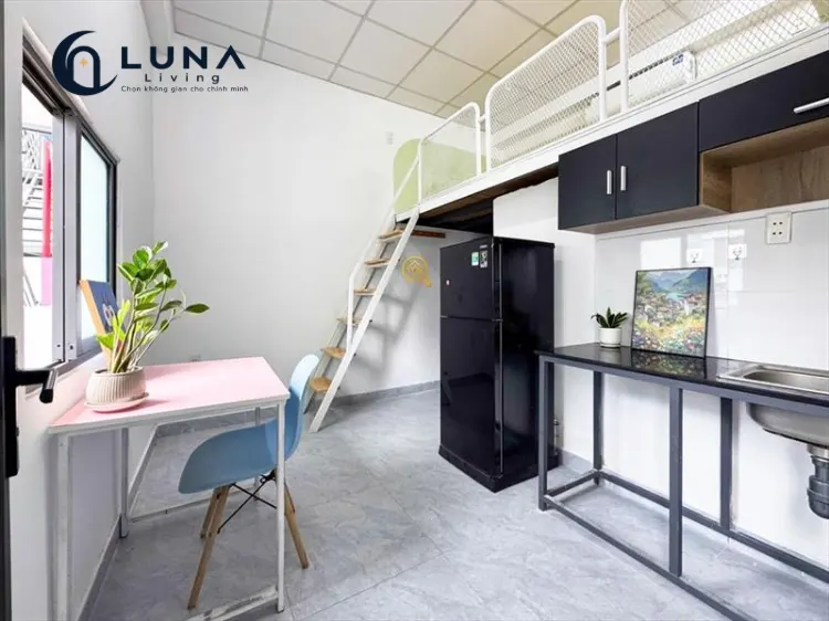PHÒNG FULL NỘI THẤT CÓ CỬA SỔ