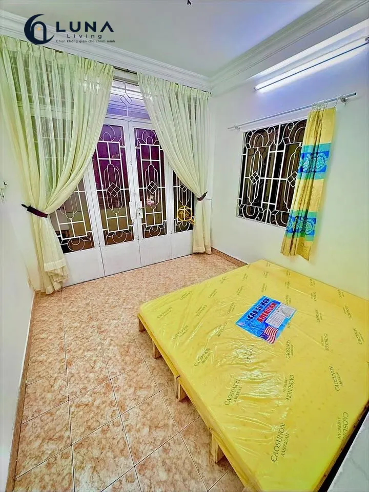 PHÒNG FULL NỘI THẤT CÓ BAN CÔNG