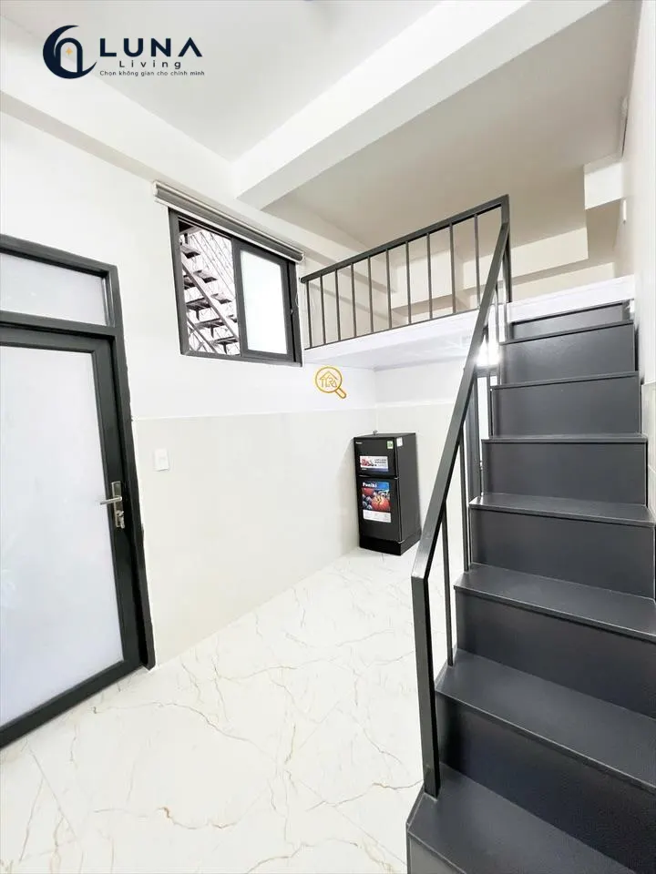 PHÒNG FULL NỘI THẤT CÓ BAN CÔNG