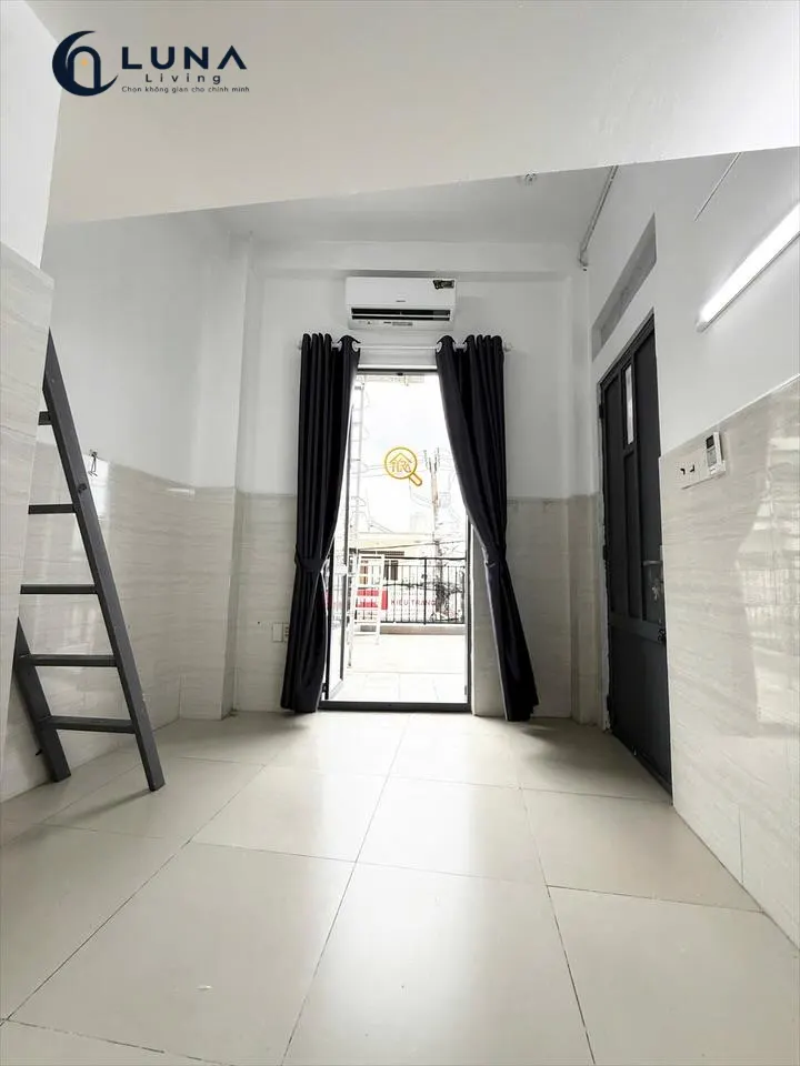 PHÒNG FULL NỘI THẤT CÓ BAN CÔNG