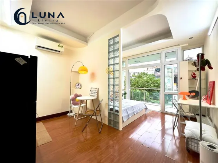 CĂN HỘ DỊCH VỤ FULL NỘI THẤT MÁY GIẶT RIÊNG CÓ BAN CÔNG