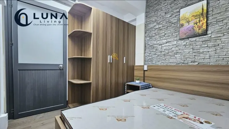 CĂN HỘ DỊCH VỤ FULL NỘI THẤT MÁY GIẶT RIÊNG CÓ CỬA SỔ
