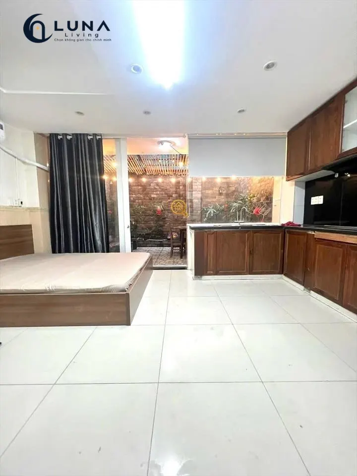 PHÒNG FULL NỘI THẤT CÓ BAN CÔNG