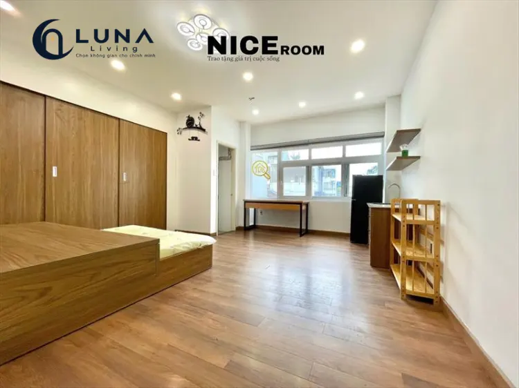 PHÒNG FULL NỘI THẤT CÓ CỬA SỔ