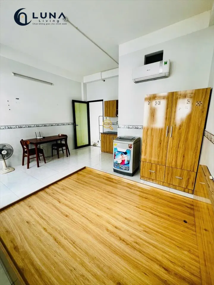 PHÒNG FULL NỘI THẤT CÓ BAN CÔNG