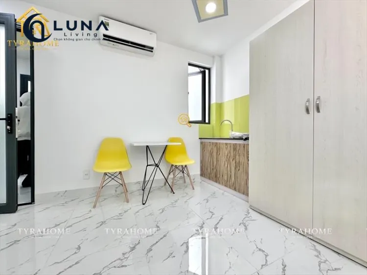 PHÒNG FULL NỘI THẤT CÓ CỬA SỔ
