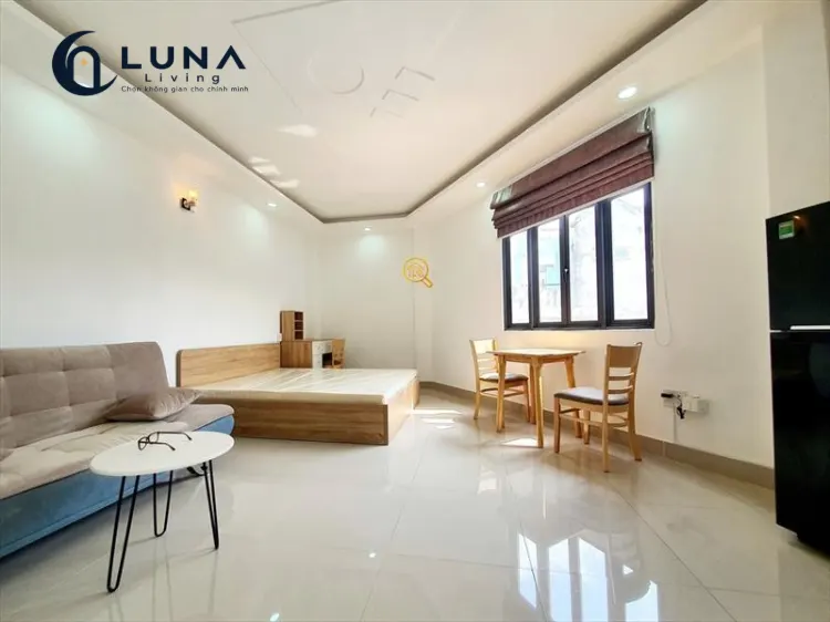 CĂN HỘ DỊCH VỤ FULL NỘI THẤT CÓ BAN CÔNG