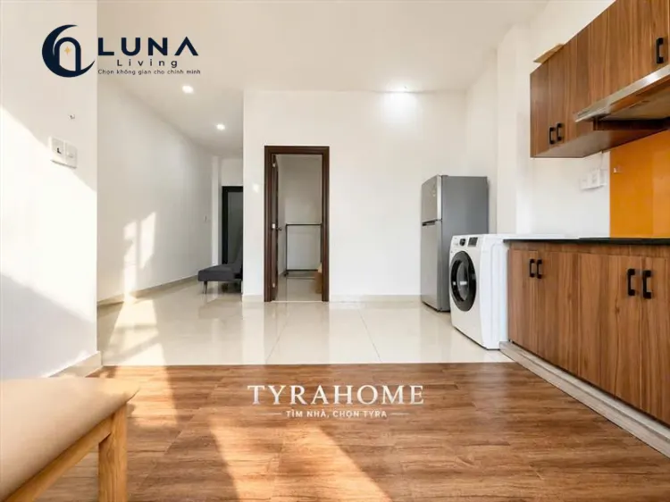 CĂN HỘ DỊCH VỤ FULL NỘI THẤT MÁY GIẶT RIÊNG CÓ CỬA SỔ